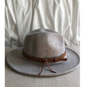 Wool hat NWOT